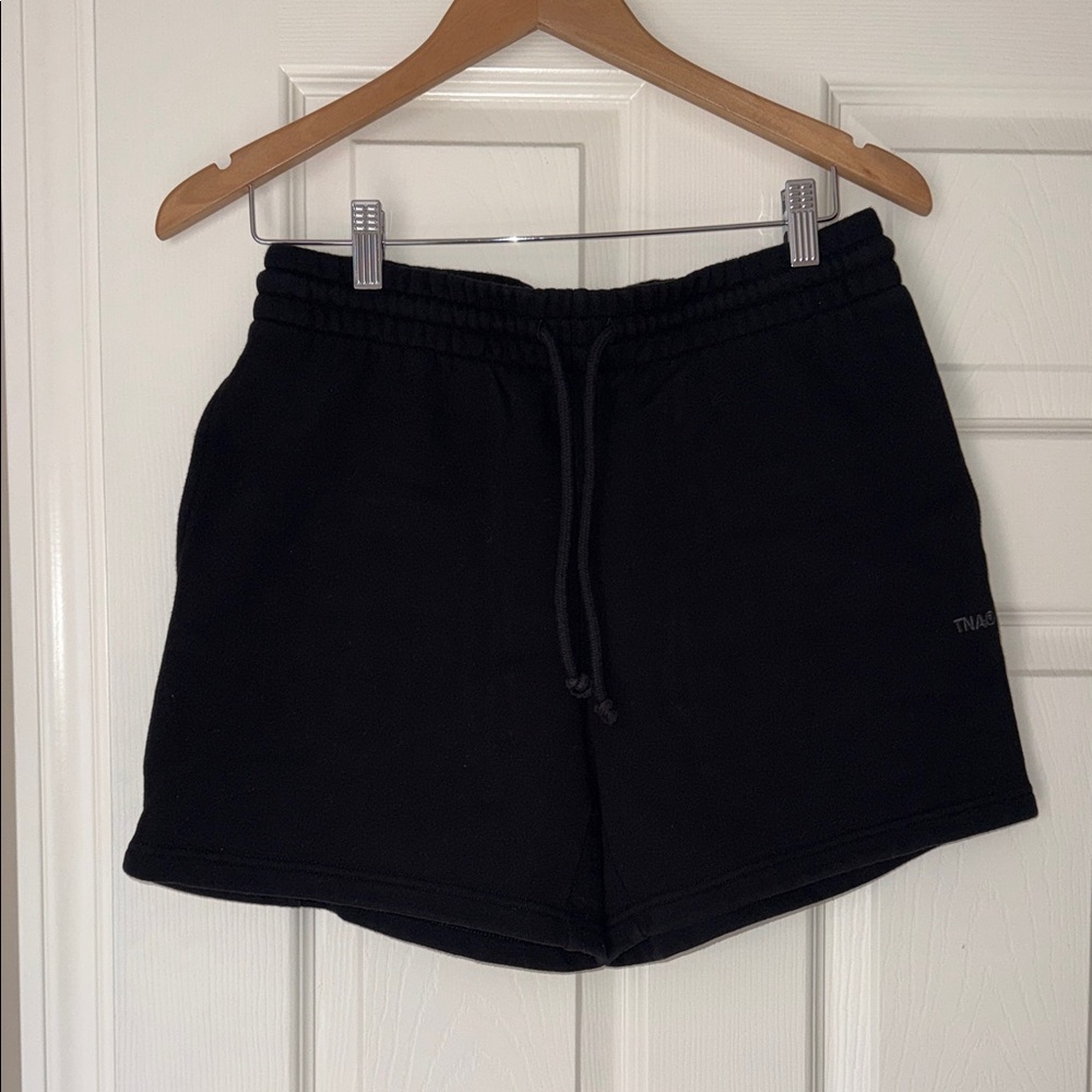 Aritzia carpenter sweatshorts